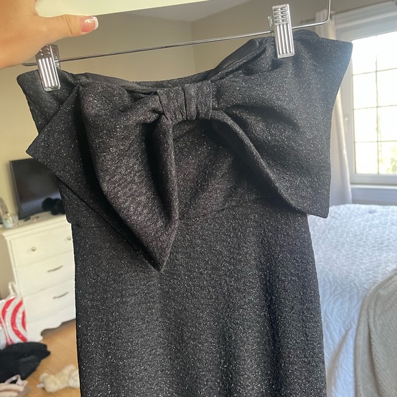 WINDSOR | Strapless Sparkle Front Bow Fitted Dress - Picture 4 of 7